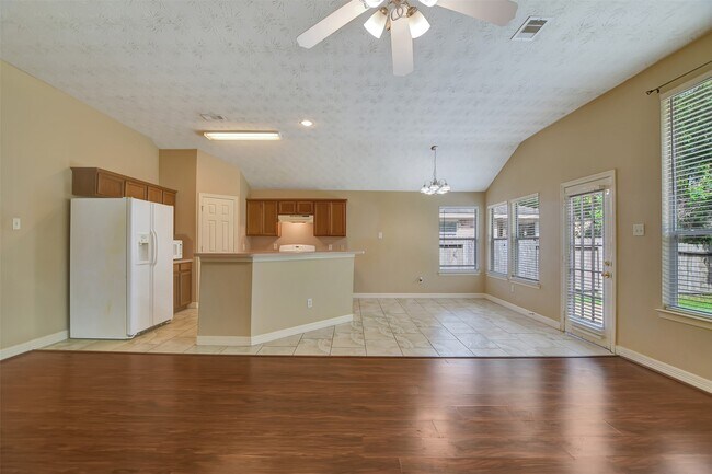 Building Photo - 19017 Hammer Ln