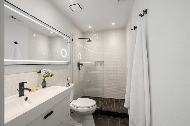 Building Photo - 258 Sentry Maple Pl