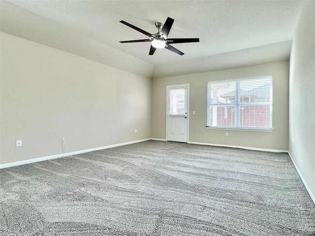 Building Photo - 224 Yoakum St
