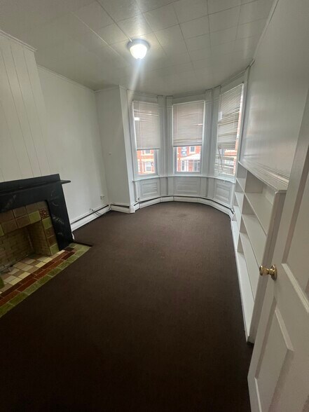 Primary Photo - 3612 Dawson St