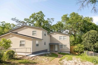 Building Photo - 3422 Orlando Dr