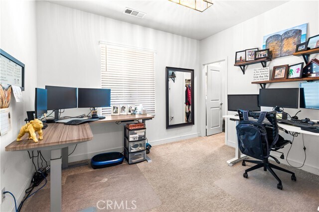 Building Photo - 30716 Foxhollow Dr