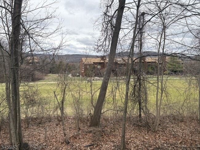 Building Photo - 3 Port Royal Dr