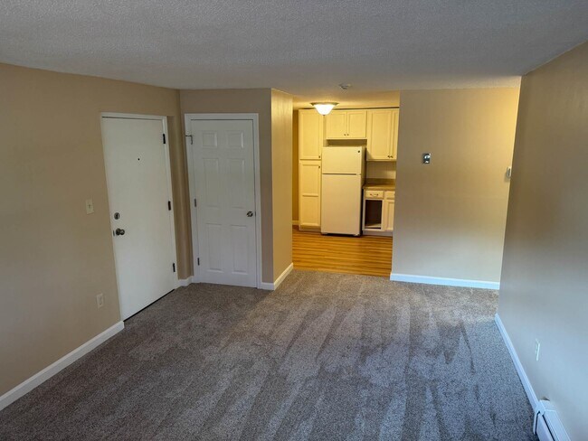 Building Photo - 1 Lancelot Court