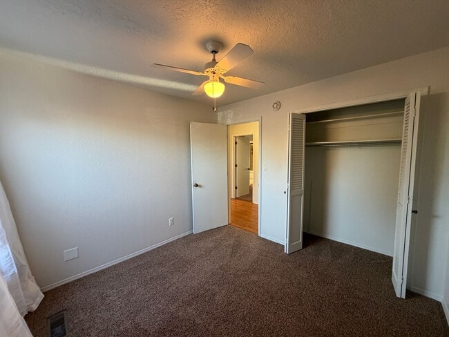 Building Photo - 3 Bedroom Single Story Home Available Near Academy Rd NW & Ventura St NE!