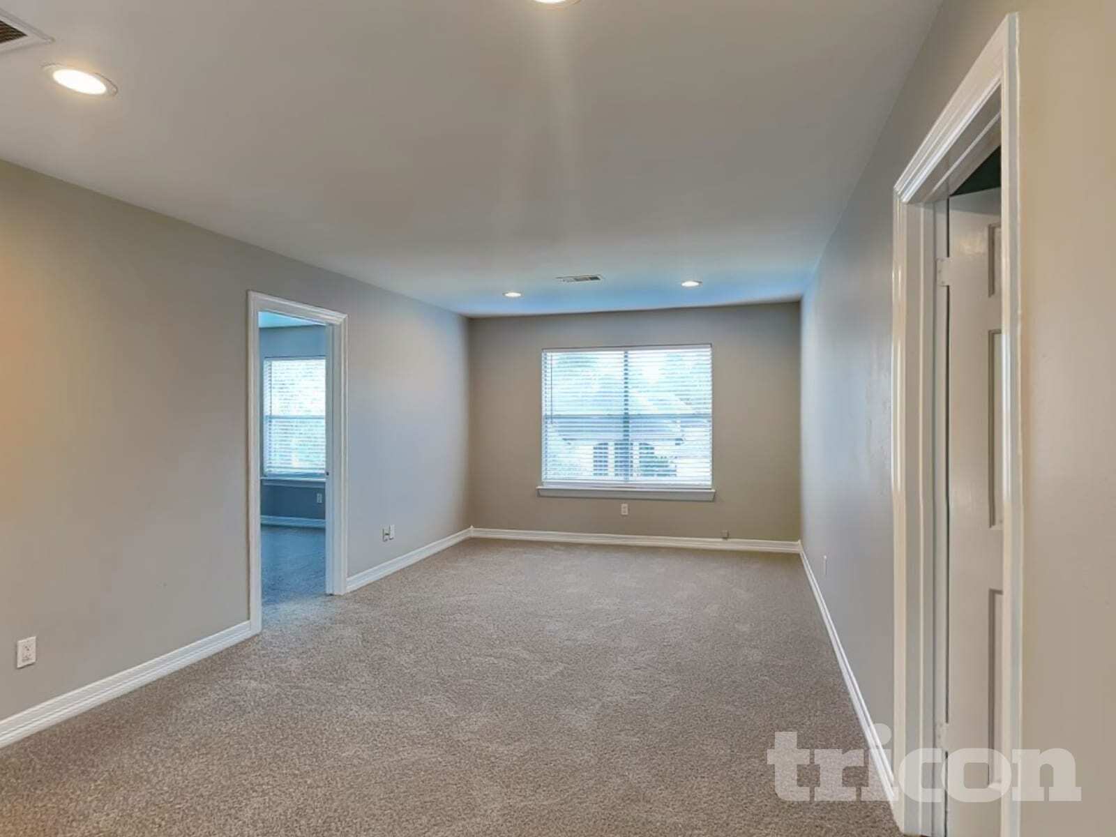 Building Photo - 20515 Forest Stream Dr