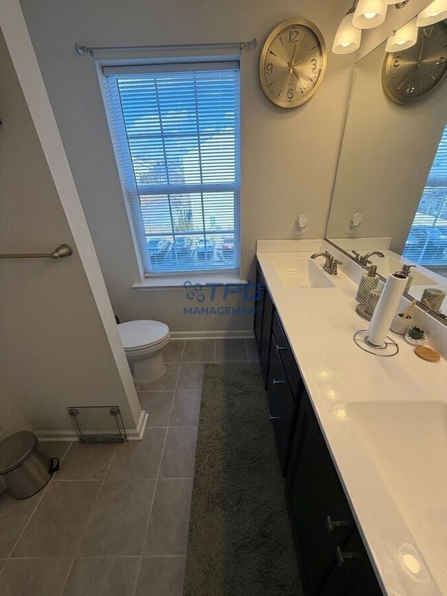 Building Photo - 55 Melanie Wy