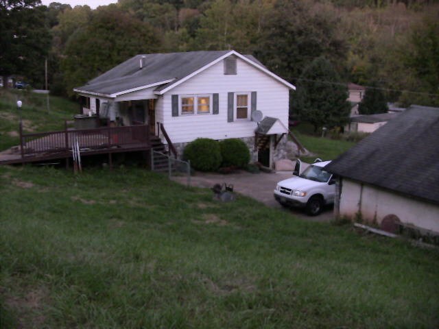 Building Photo - 101 Cochran Ln