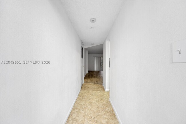 Building Photo - 1200 NW 87th Ave