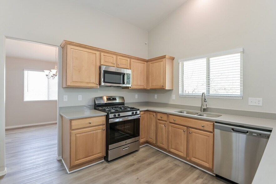 Building Photo - 7306 W Moonmist Pl