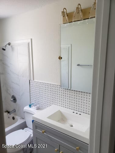Building Photo - 107 Woodland Dr