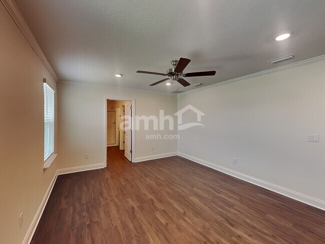 Building Photo - 2713 Sunrise Lndg Lp