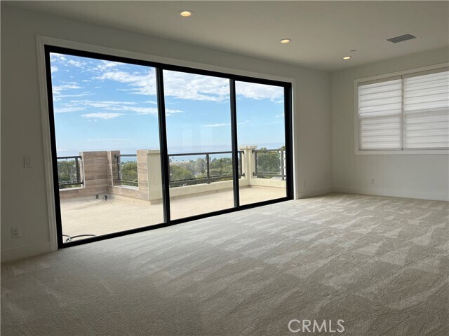 Building Photo - 26332 Paseo Sillin