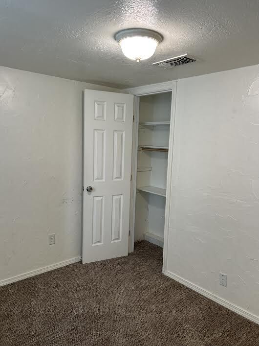 Building Photo - 26601 Primrose Ct