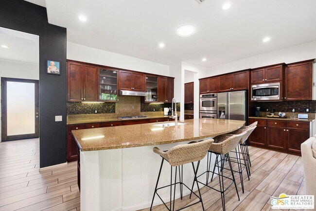 Building Photo - 1420 Lorena Way