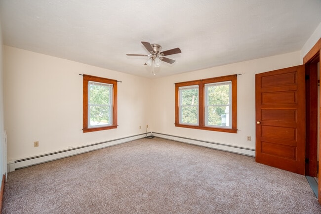 Building Photo - 41 Fairmount St