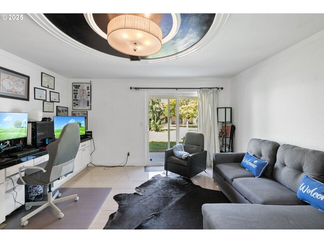 Building Photo - Bright and Open 1,638 SqFt Home Featuring Fireplace, Updated Kitchen & Scenic Outdoor Views ***Wa...