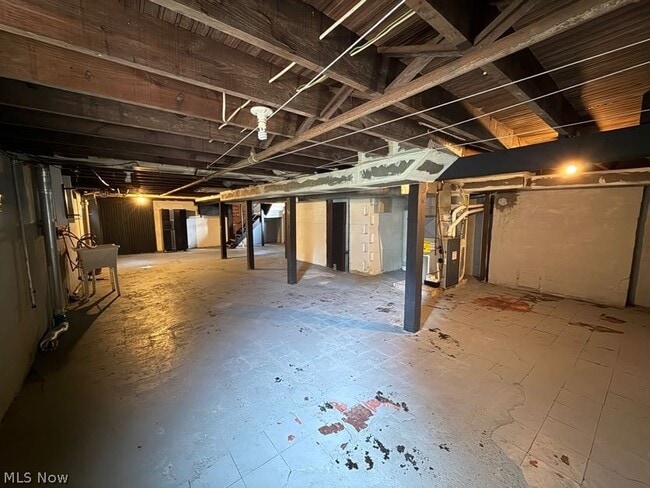 Building Photo - 1504 Preston Ave