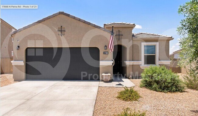 Primary Photo - 17916 N Pietra Dr