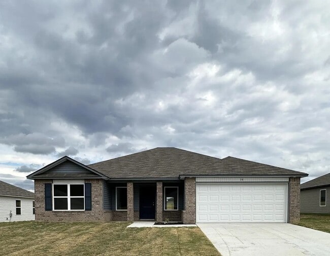 Primary Photo - 38 10 Point Ln