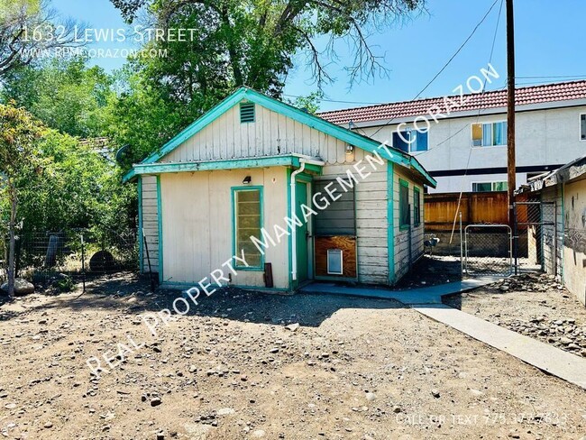 Primary Photo - 1 Bedroom 1 Bath Cottage With Back Yard Fo...