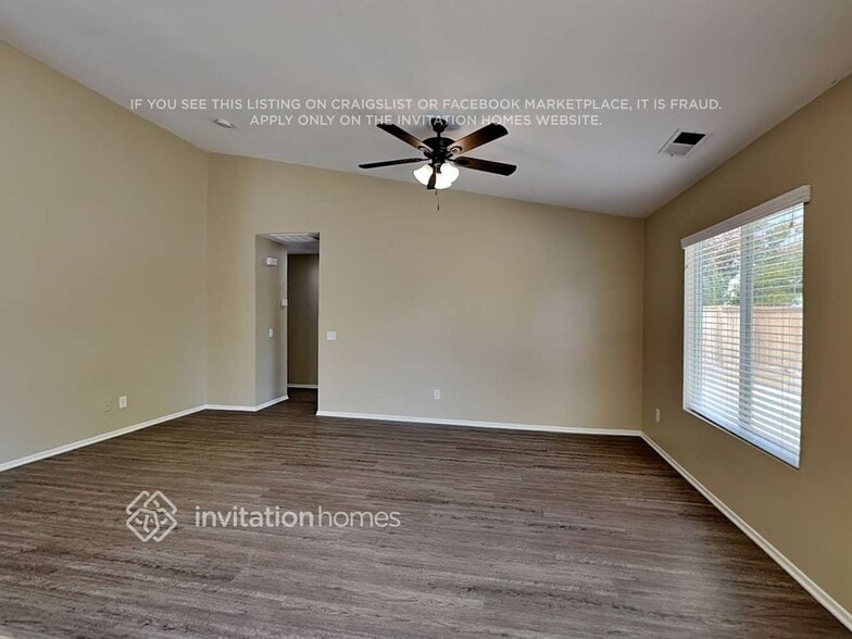 Building Photo - 25375 Mountain Springs St