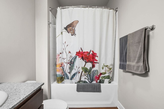 Building Photo - 235 S Delaware St