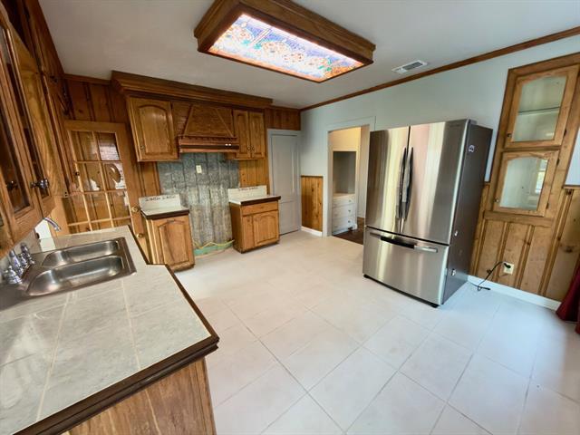 Building Photo - 719 N Crawford St