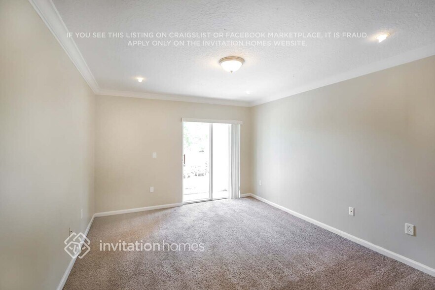 Building Photo - 15611 SW 53rd Ct