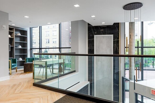 Building Photo - 6025 JFK Blvd E