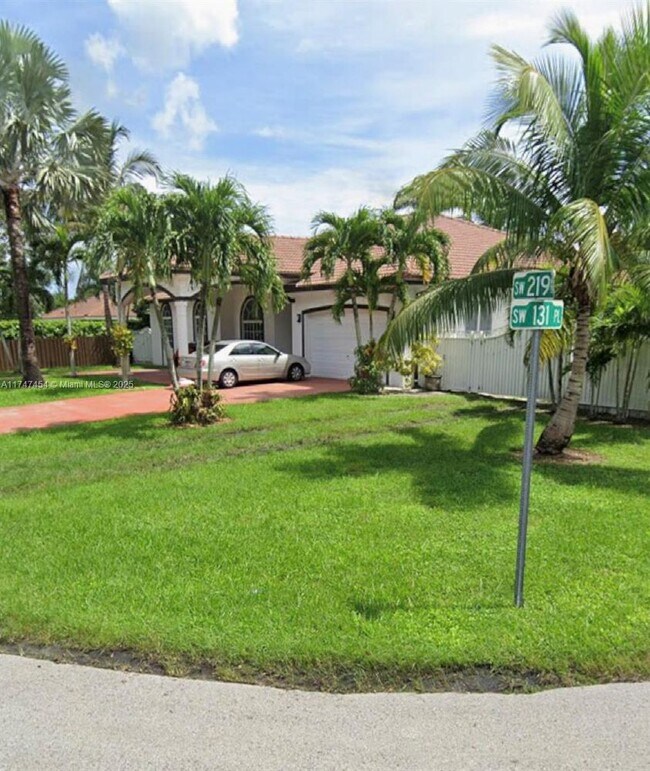 Building Photo - 13168 SW 219th Terrace