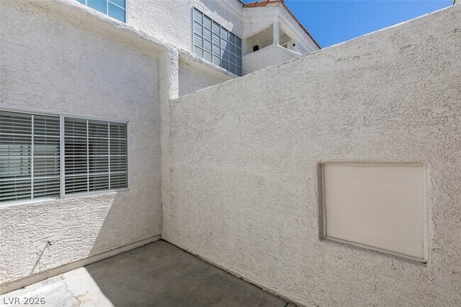 Building Photo - 1800 S Edmond St