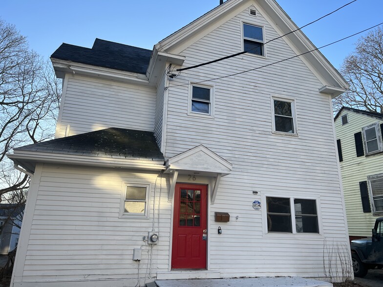 Building Photo - 26 Highland Ln