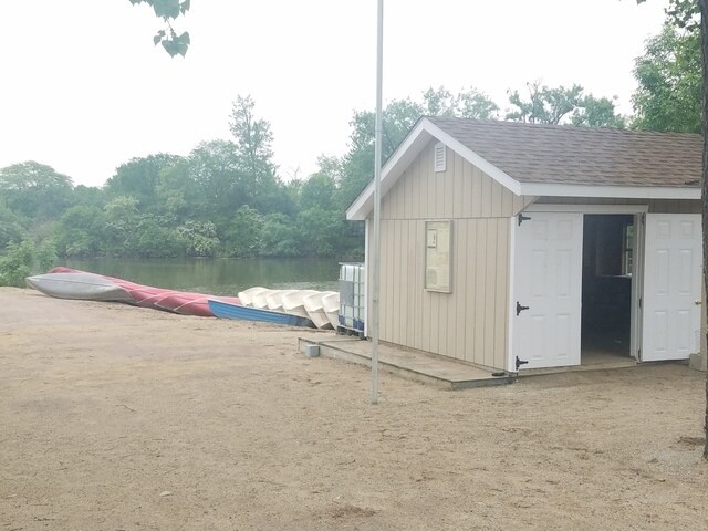 Building Photo - 5820 Oakwood Dr