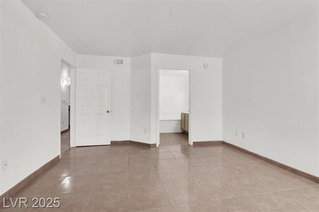 Building Photo - 4404 W Lake Mead Blvd