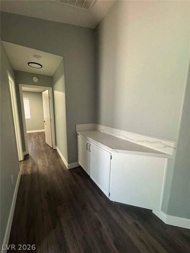 Building Photo - 4339 Coyote Crest Ct