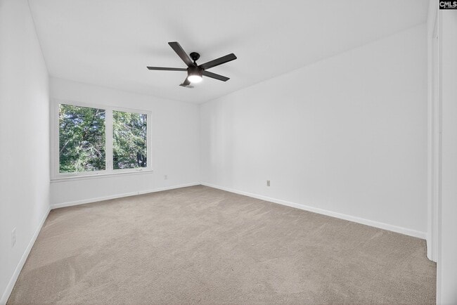 Building Photo - 298 Outrigger Ln