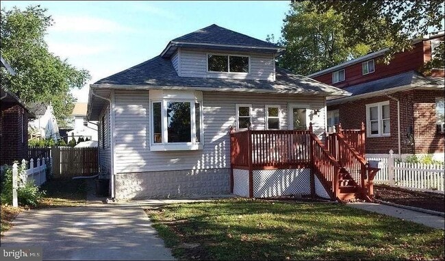 Building Photo - 21 W 2nd Ave