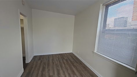 Building Photo - 123 Iowa Ave