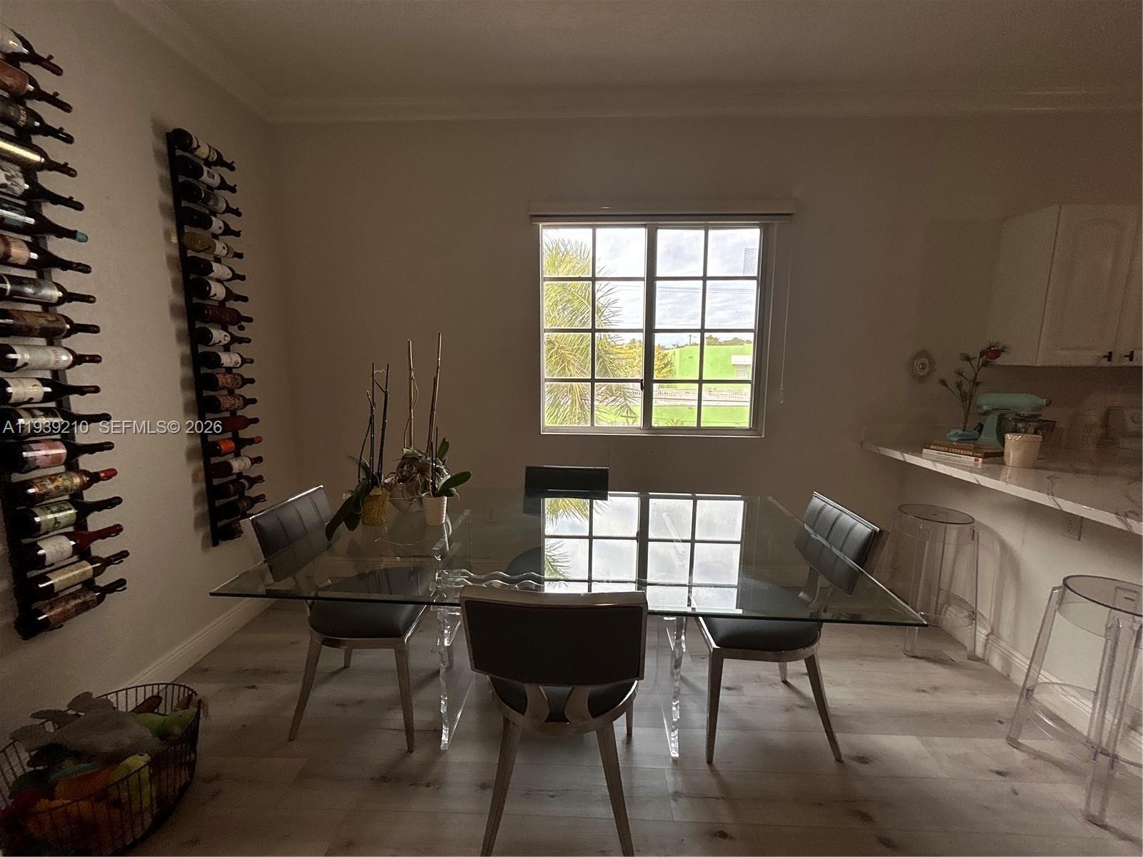 Building Photo - 2734 Bird Ave