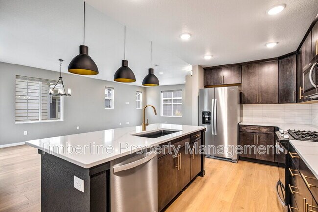 Building Photo - 5833 Spring Breeze Dr