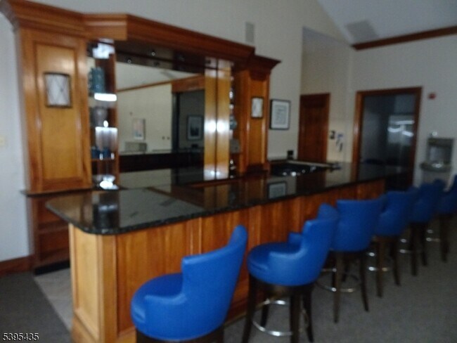 Building Photo - 112 Limerick Ln