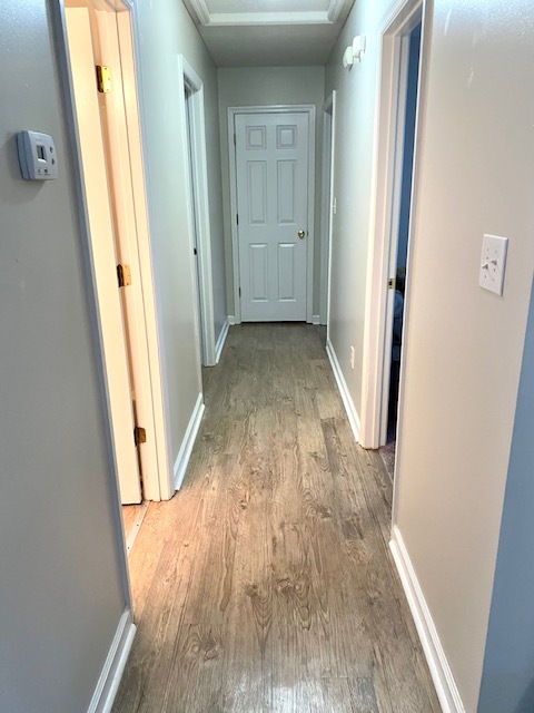 Hallway - 112 Foxlair Dr