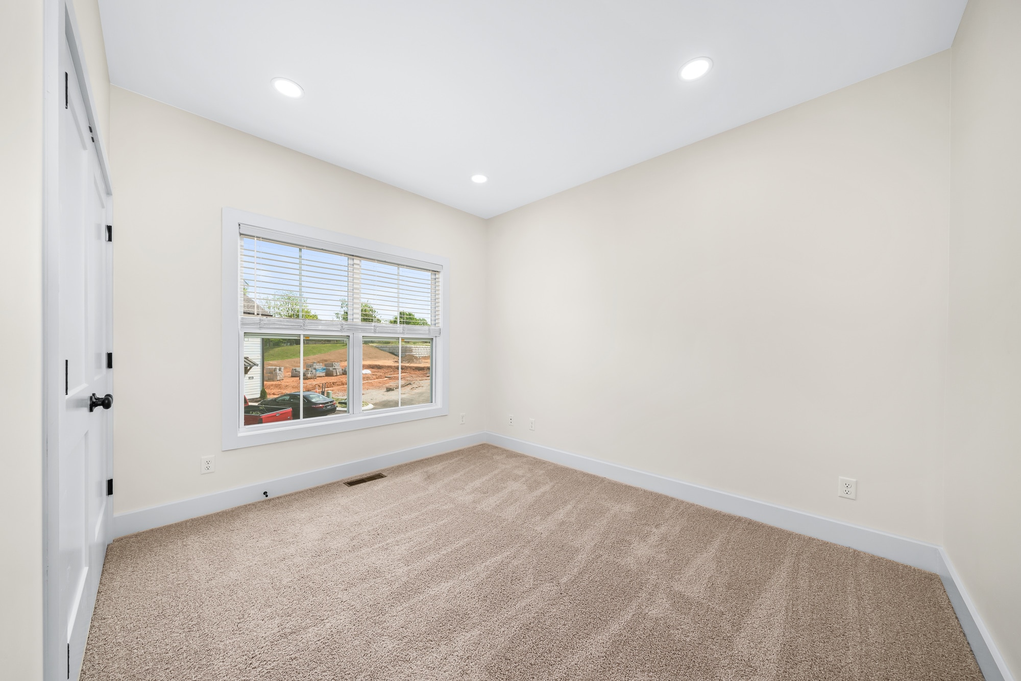 Building Photo - 1423 Spring Pointe Ln