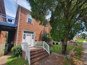 Building Photo - 508 3rd St