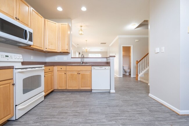 Building Photo - 4022 Holston Ct