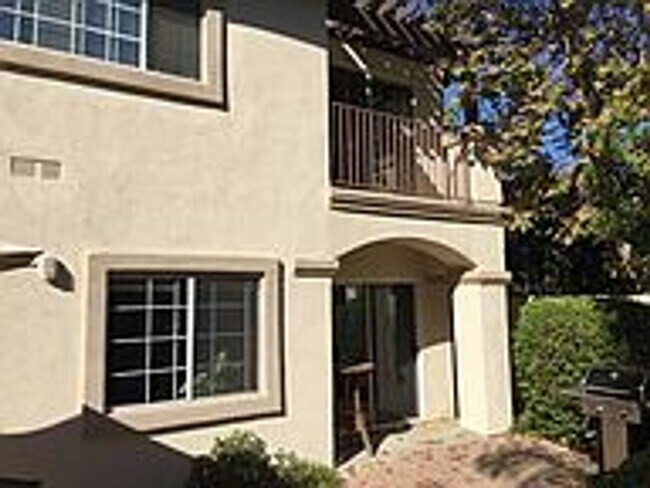 Building Photo - 1036 Pan Ct