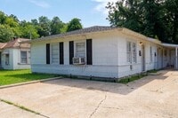 Building Photo - Bossier City - 3 Bed 1 bath -  Apartment