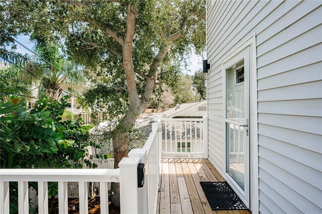 Building Photo - 115 Canal Ave S