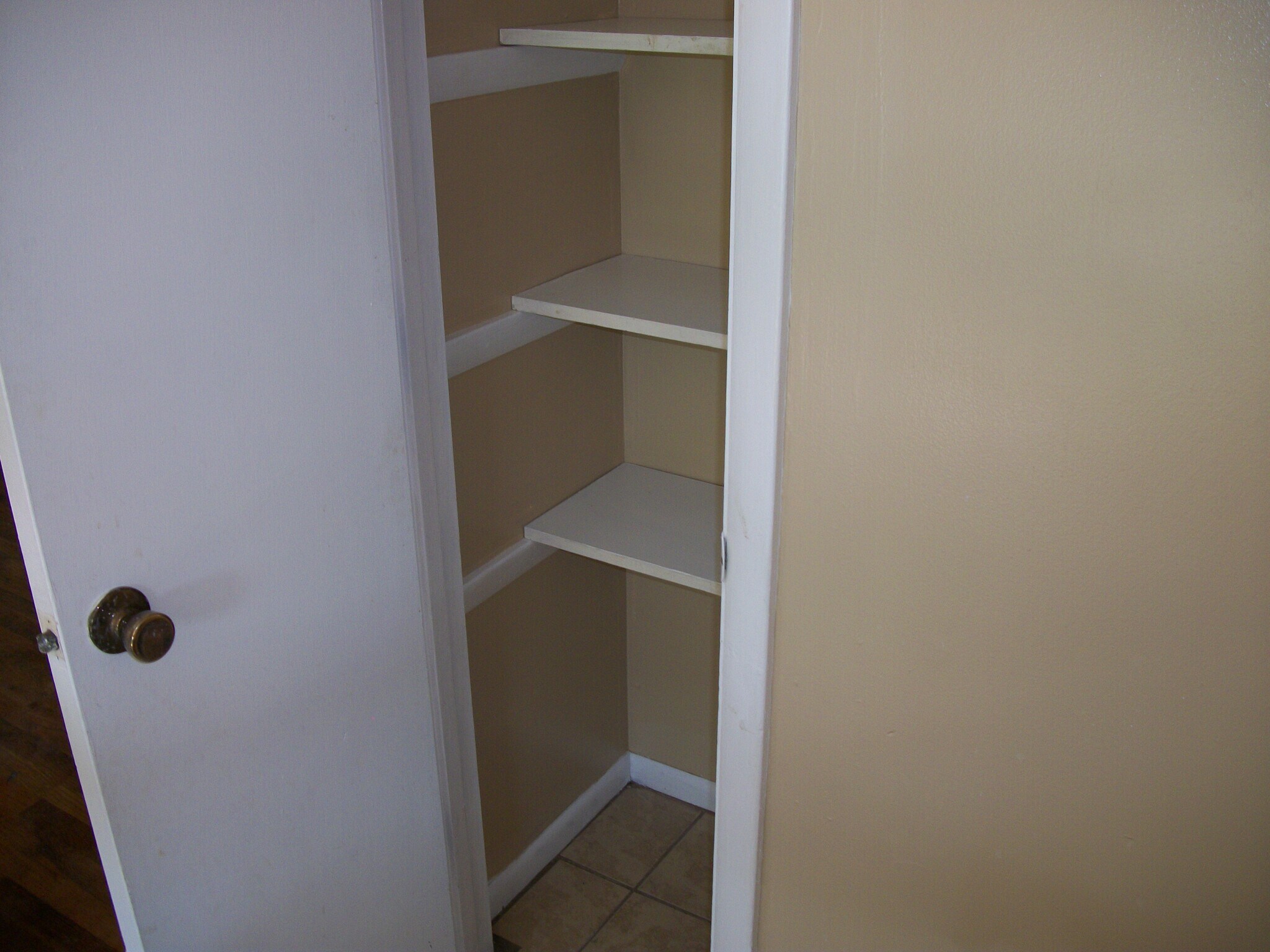 Building Photo - 2051 Martin Luther King Dr Lumberton, NC 28358